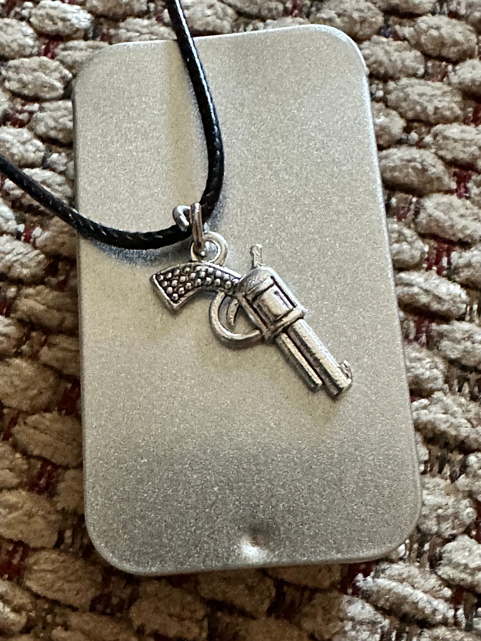 Revólver leather