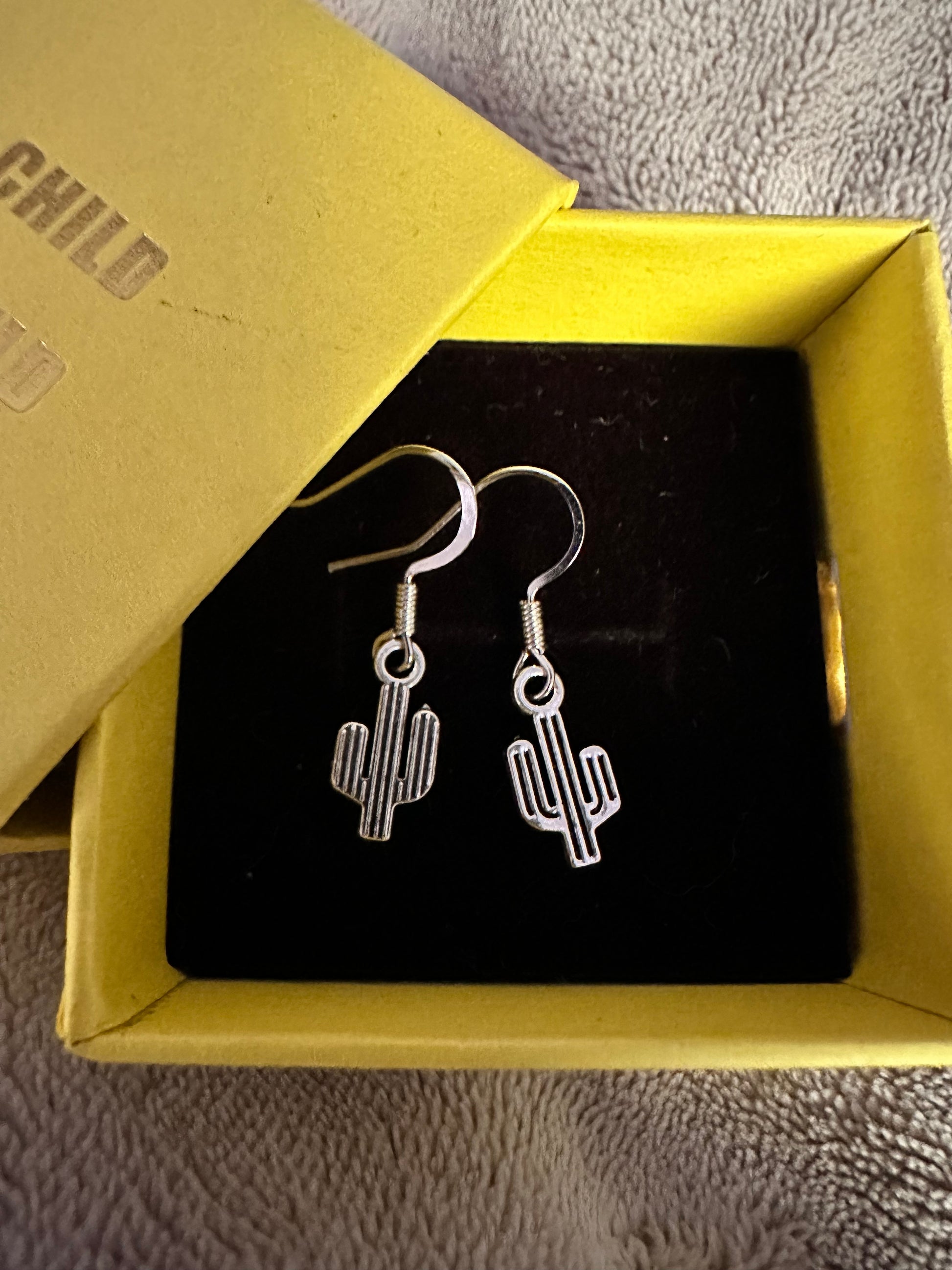Tiny cactus earrings
