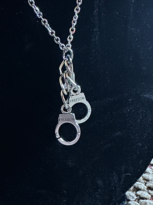 Algemas necklace