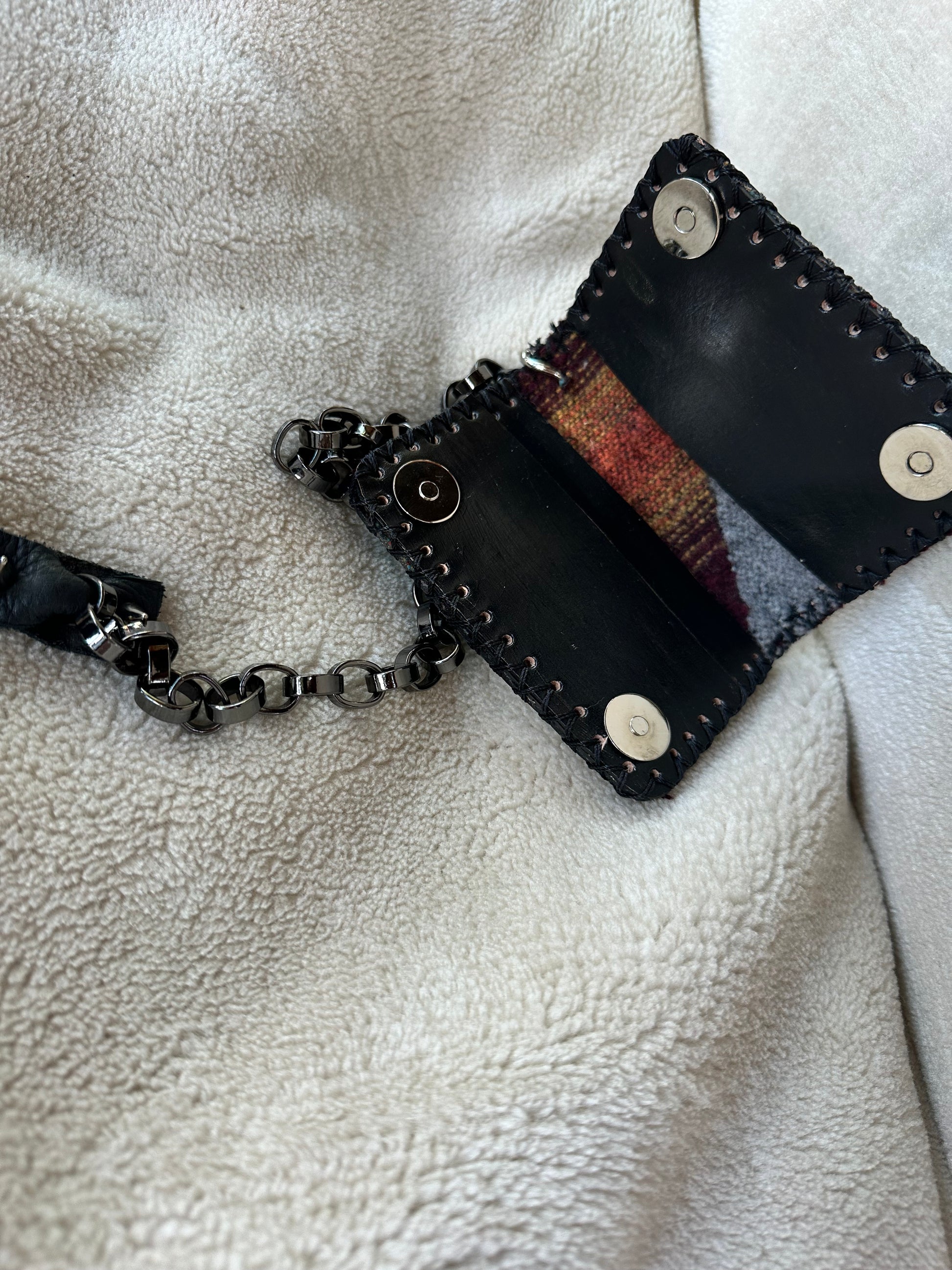 Motor chain wallet