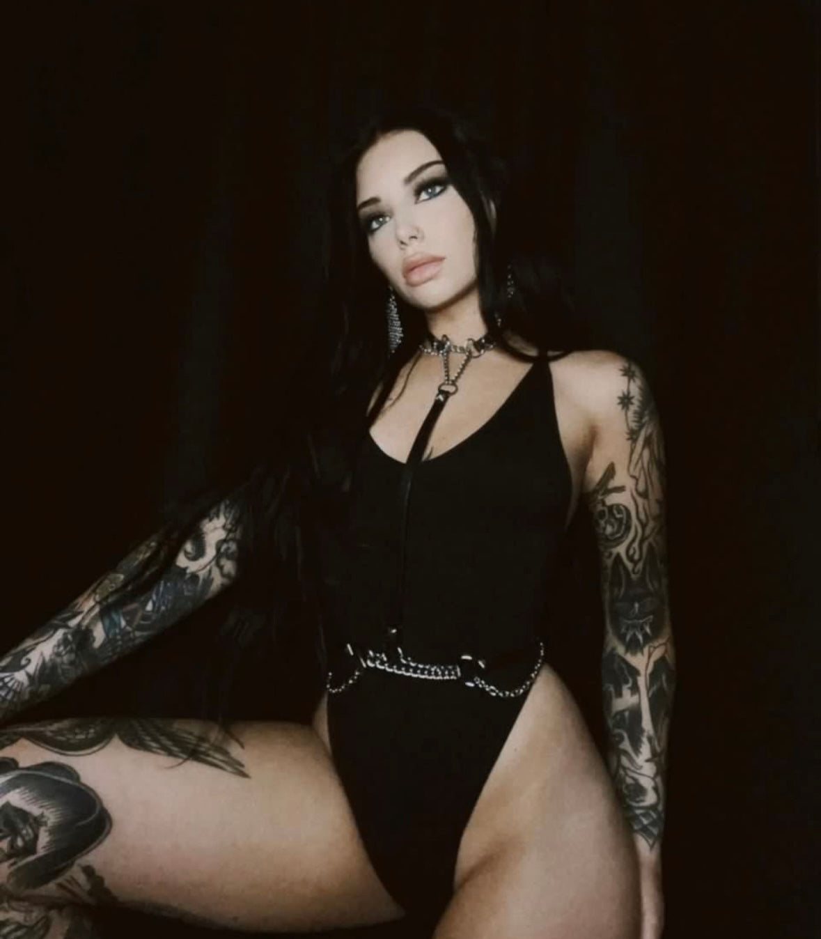 Krista choker belt