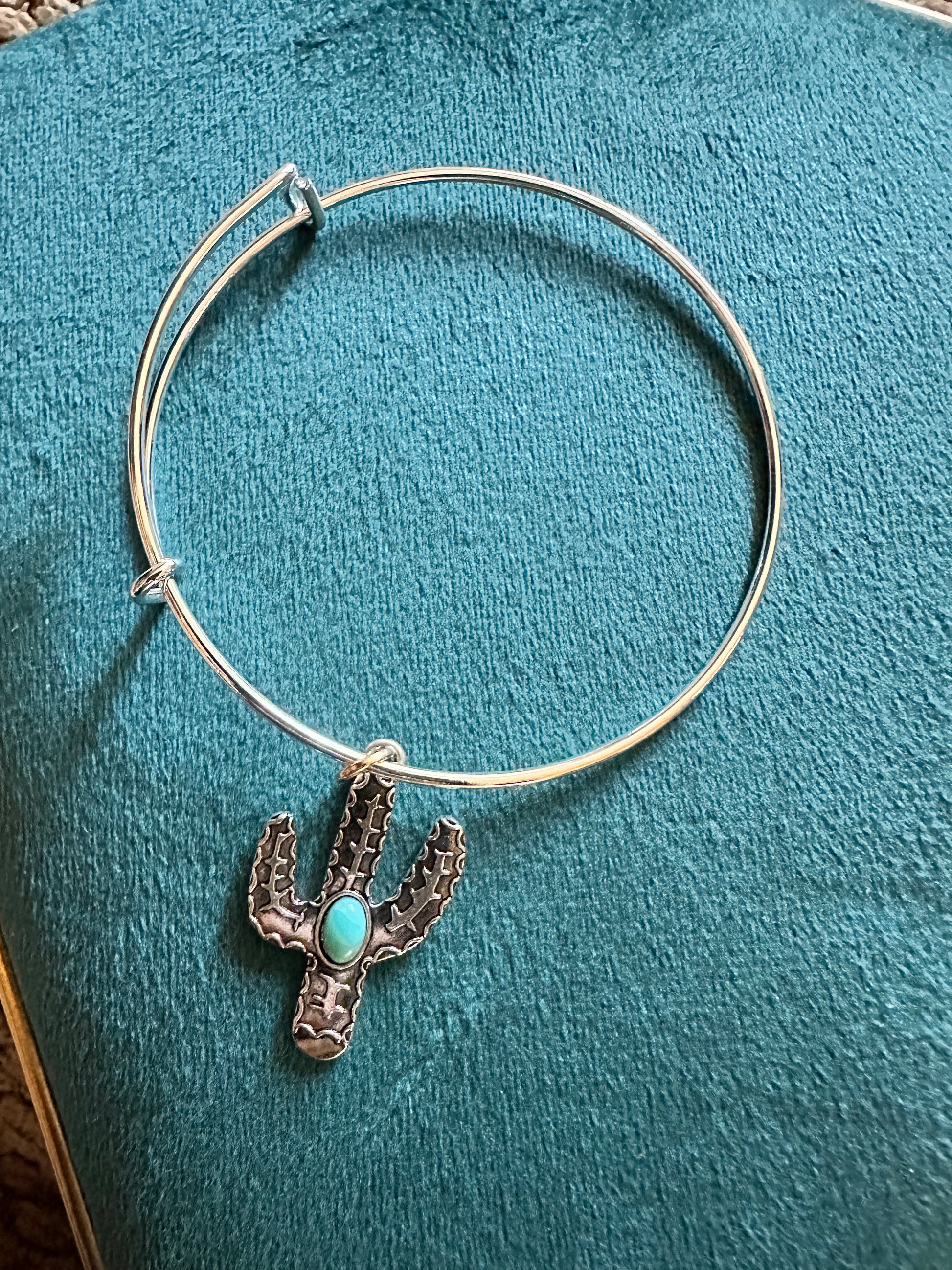 Cactus bracelet