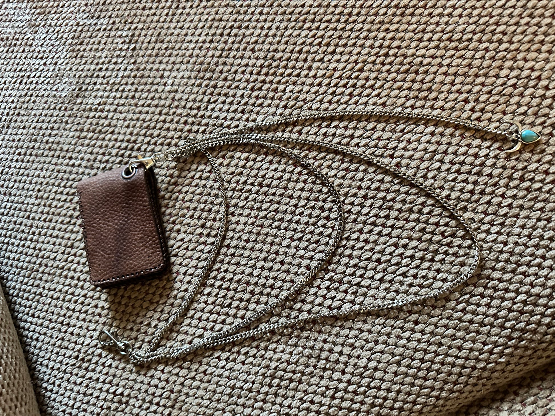 Chain wallet dark brown