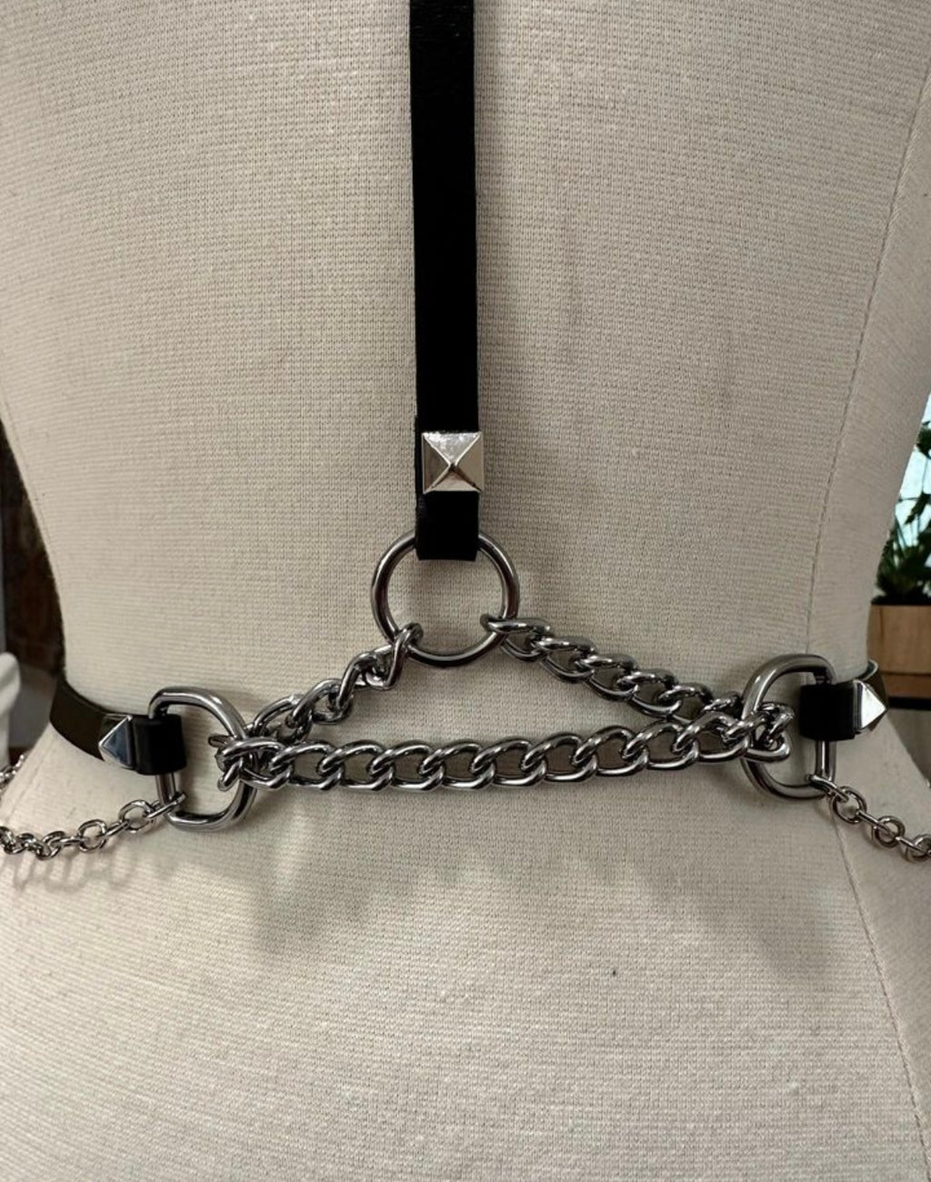 Krista choker belt