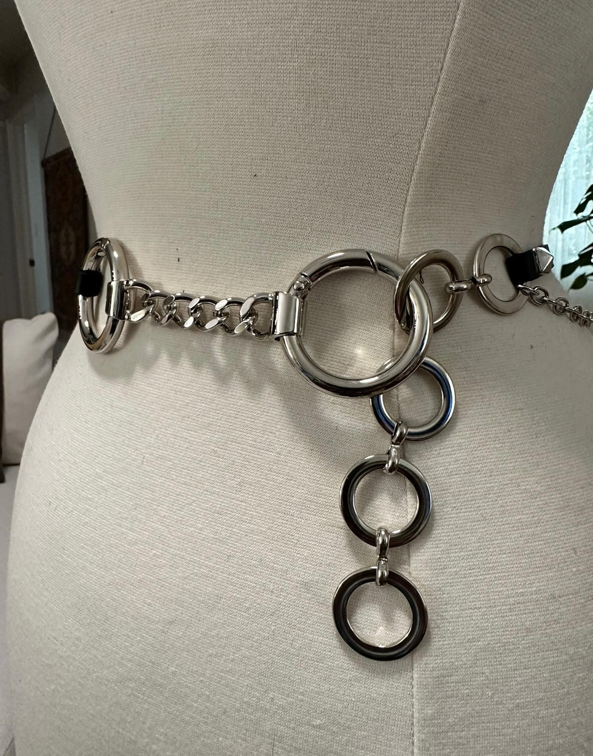 Krista choker belt