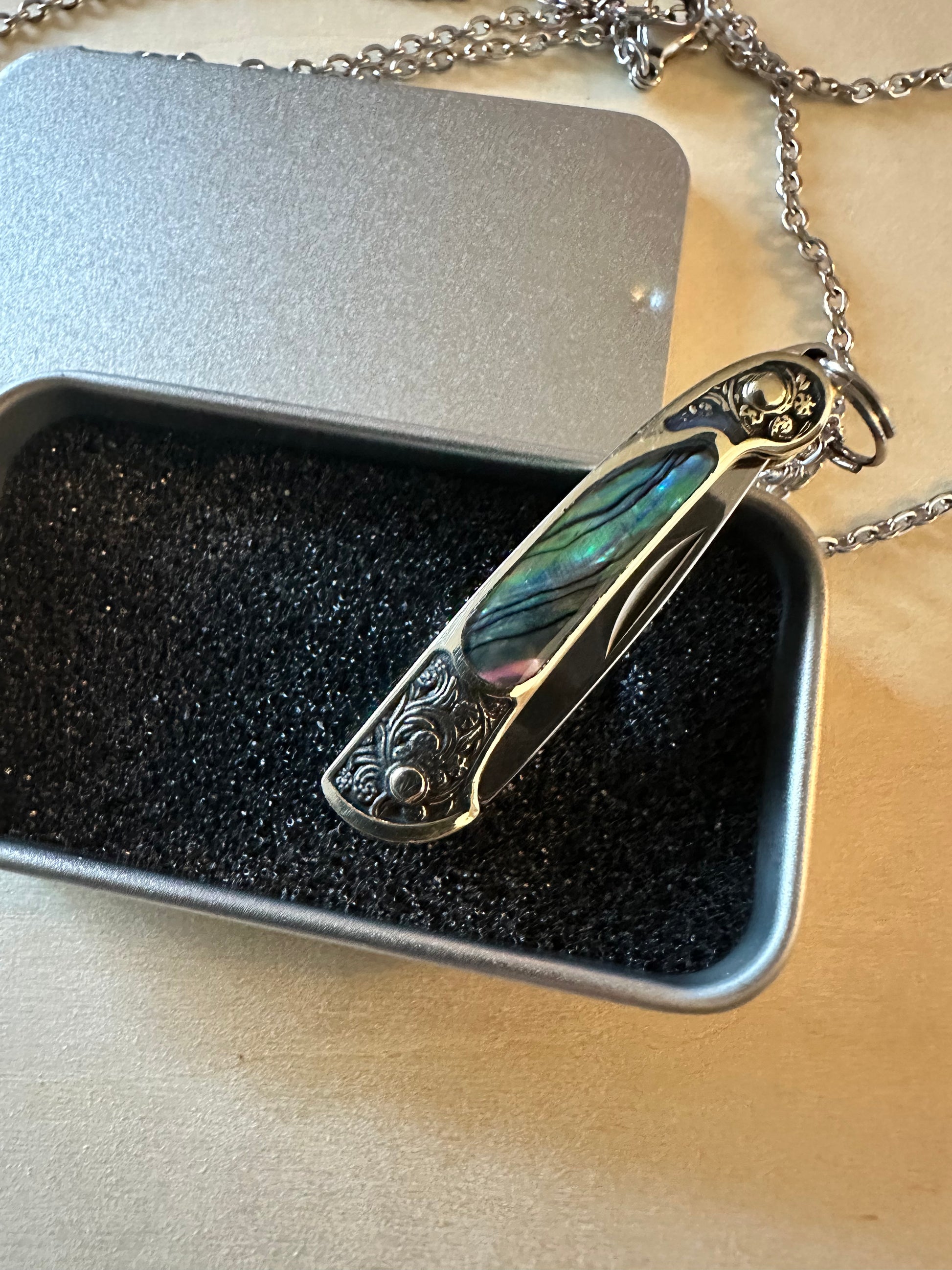Cutty turquoise necklace
