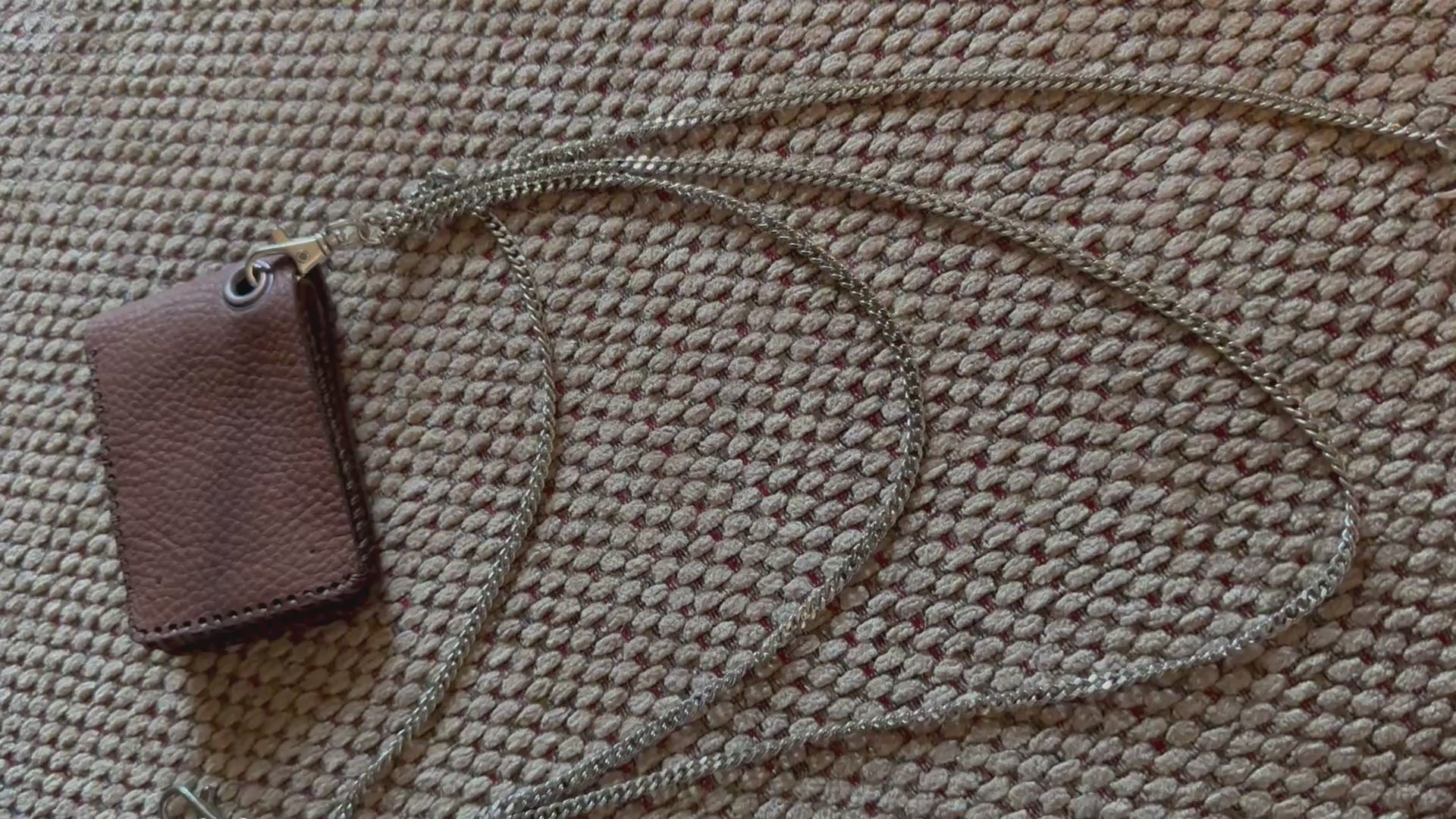 Chain wallet dark brown