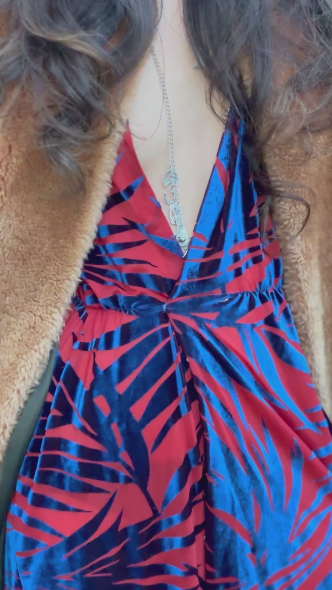 Long western necklace
