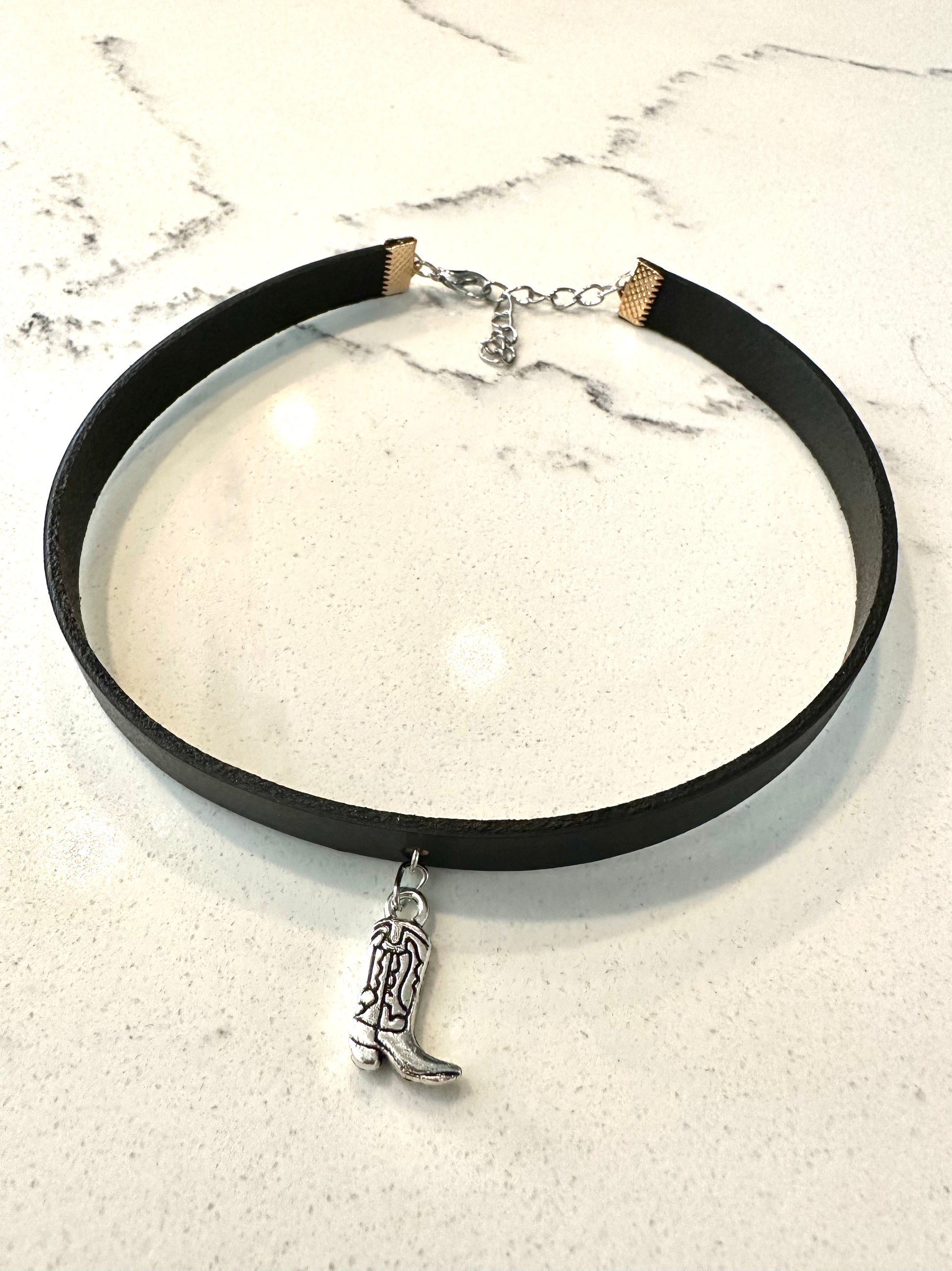 Western choker - cowboy boot