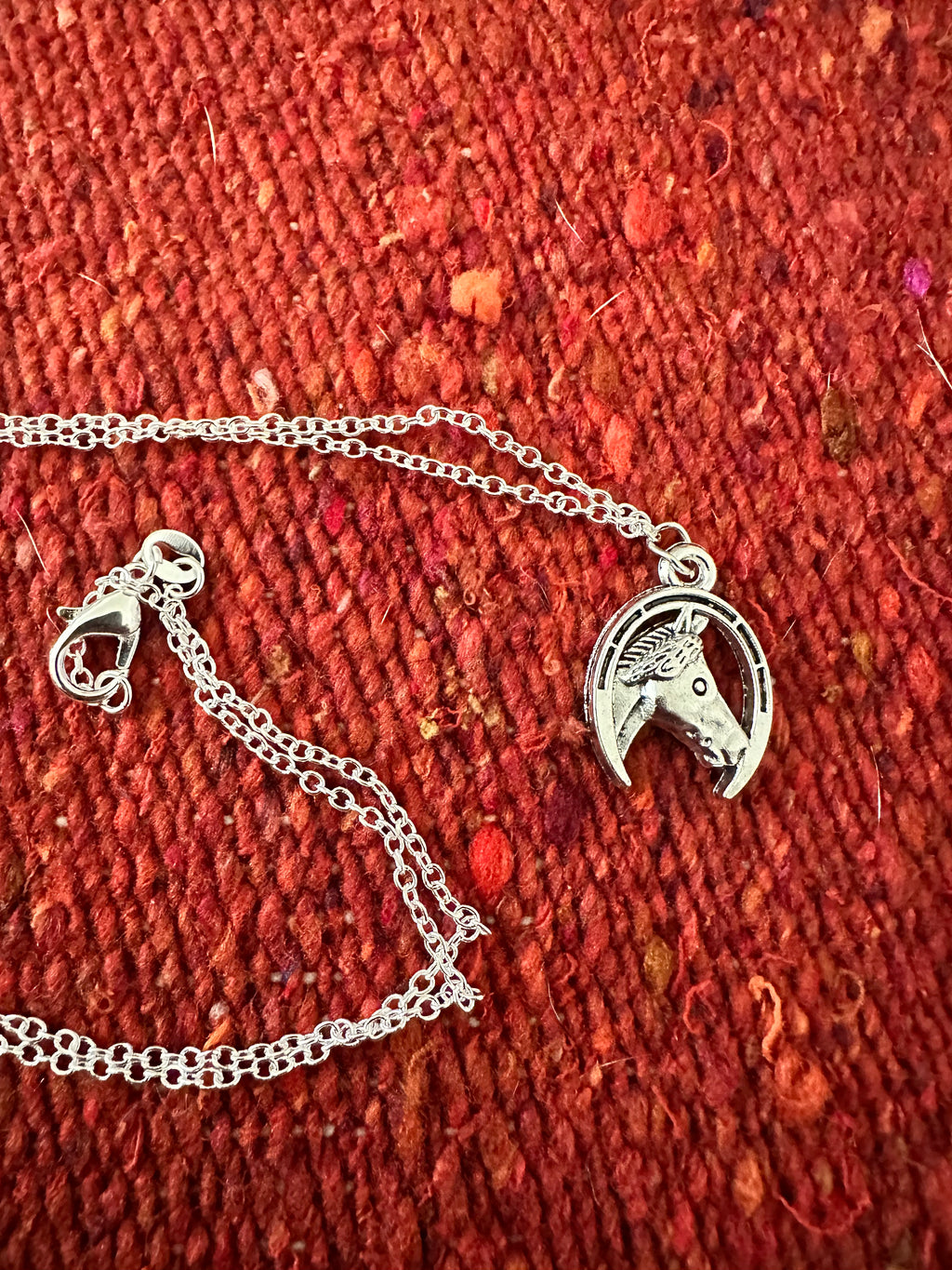 Western choker - horse shield