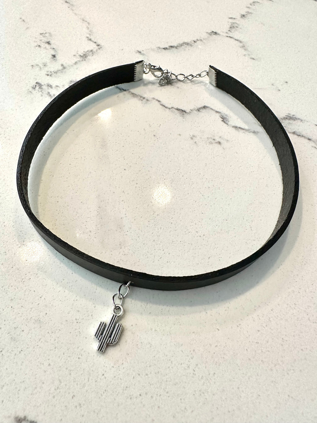 Western choker - cactus