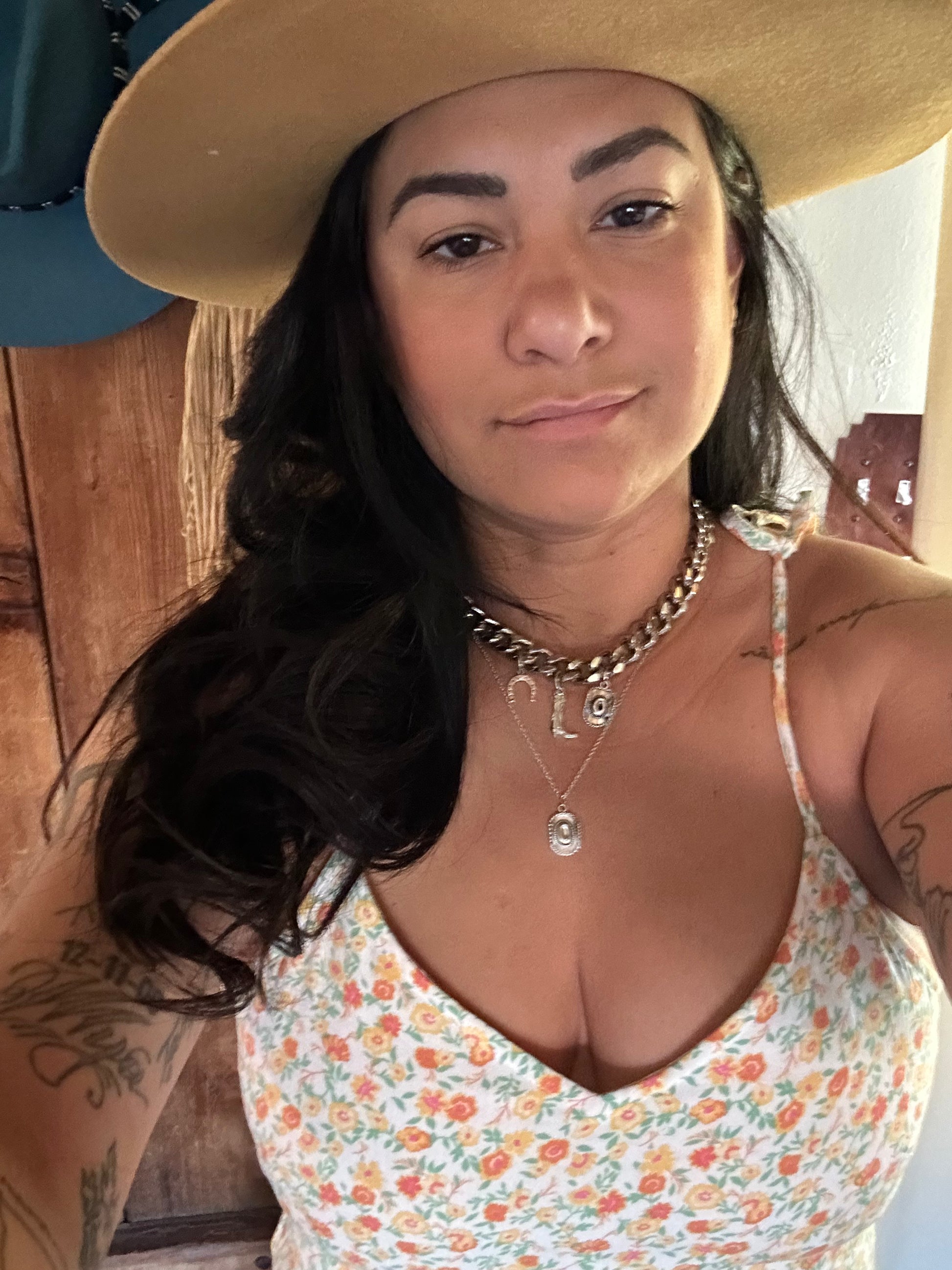 The cowgirl choker